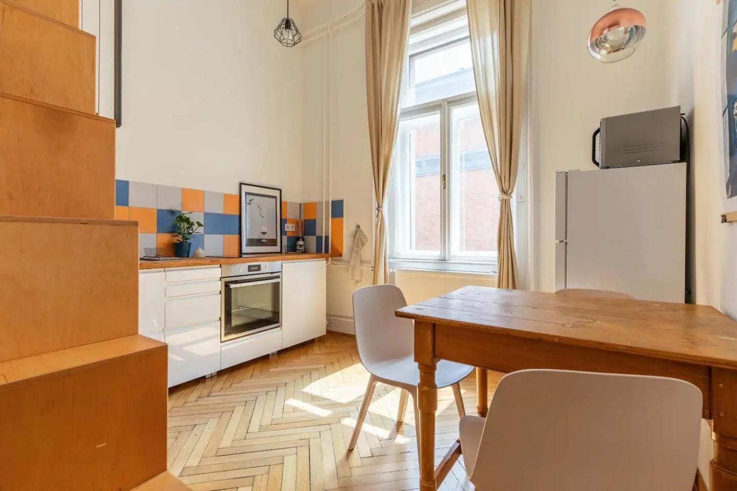 Budapestayz - Izabella Studios Kültér fotó