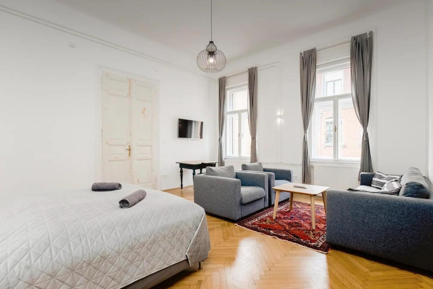 Budapestayz - Izabella Studios Kültér fotó