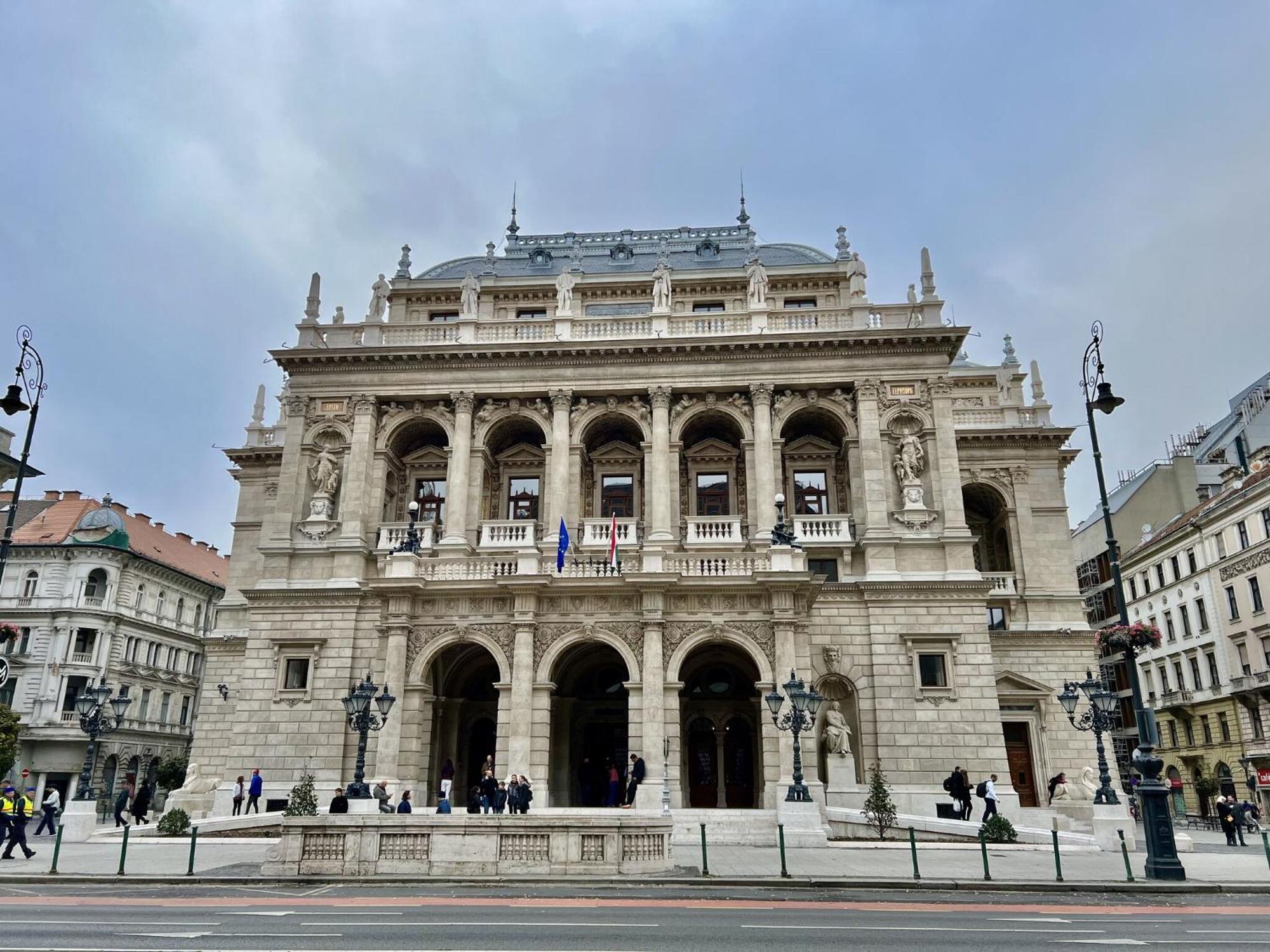 Budapestayz - Izabella Studios Kültér fotó